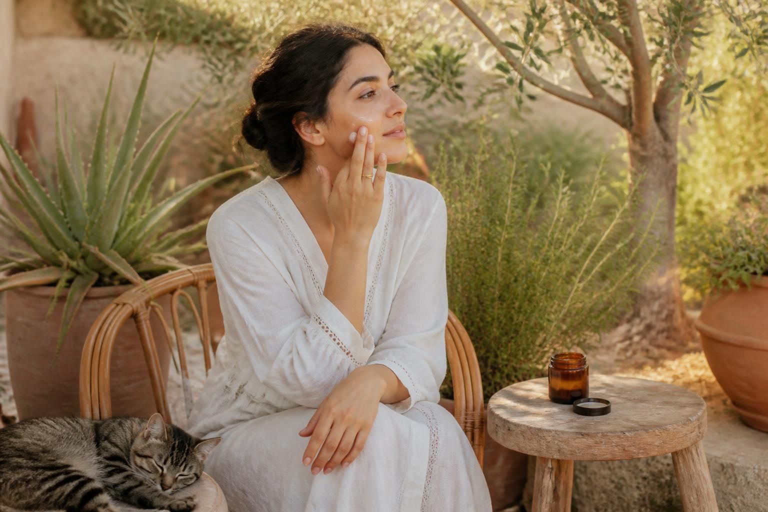 découvrez notre avis complet sur egyptian magic, ce baume naturel aux multiples bienfaits pour protéger et nourrir intensément votre peau au quotidien.